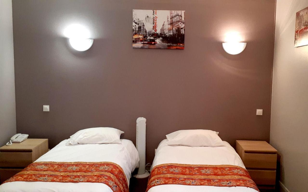 Hotel Le Val de Vence Launois-sur-Vence Exterior foto